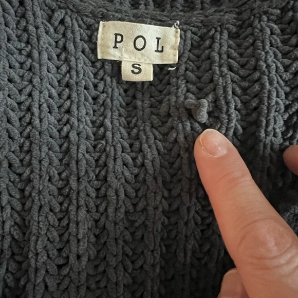 POL oversized Charcoal Knit Sweater vest, feels like chenille - Picture 4 of 6